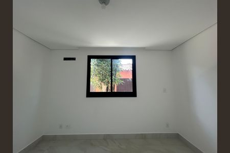 Casa à venda com 124m², 3 quartos e 2 vagas