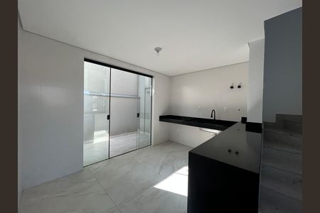 Casa à venda com 124m², 3 quartos e 2 vagas