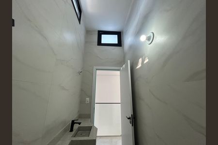 Casa à venda com 124m², 3 quartos e 2 vagas