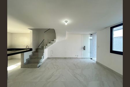 Casa à venda com 124m², 3 quartos e 2 vagas