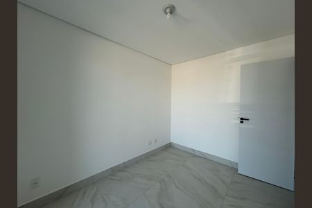 Casa à venda com 124m², 3 quartos e 2 vagas