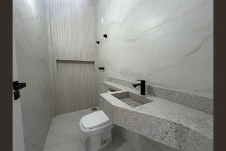 Casa à venda com 124m², 3 quartos e 2 vagas