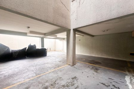 Apartamento à venda com 55m², 2 quartos e 1 vaga Apartamento à venda com 55m², 2 quartos e 1 vagaÁrea comum - Garagem