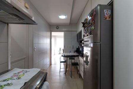 Apartamento para alugar com 120m², 3 quartos e 2 vagasCozinha