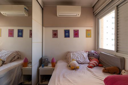 Apartamento para alugar com 120m², 3 quartos e 2 vagasSuíte 2