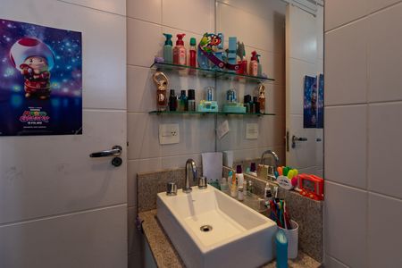 Apartamento para alugar com 120m², 3 quartos e 2 vagasBanheiro da Suíte 1