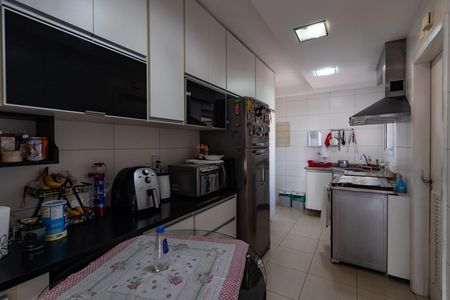 Apartamento para alugar com 120m², 3 quartos e 2 vagasCozinha