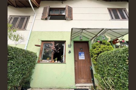Casa de condomínio à venda com 100m², 2 quartos e 1 vagaFachada