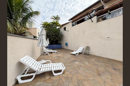 Casa de condomínio à venda com 100m², 2 quartos e 1 vagaÁrea comum - Piscina