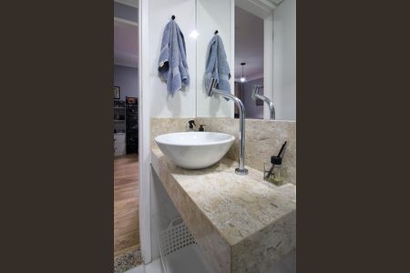 Apartamento à venda com 70m², 3 quartos e 1 vagaBanheiro