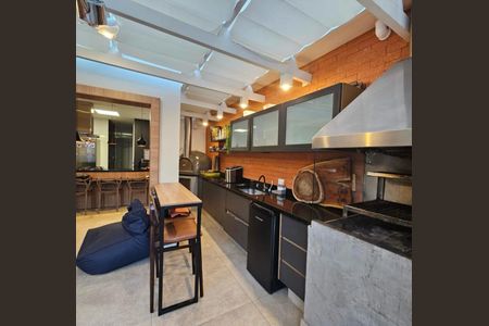 Casa de condomínio à venda com 250m², 3 quartos e 3 vagasFoto 05
