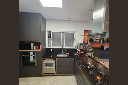 Casa de condomínio à venda com 250m², 3 quartos e 3 vagasFoto 13