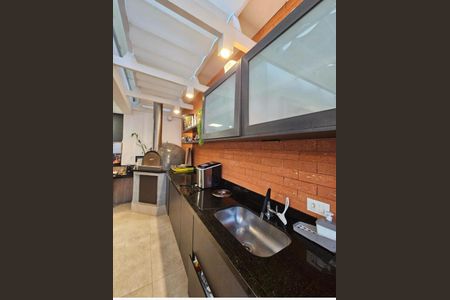 Casa de condomínio à venda com 250m², 3 quartos e 3 vagasFoto 09