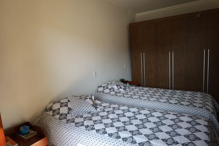 Casa à venda com 600m², 5 quartos e 7 vagasSuíte 2