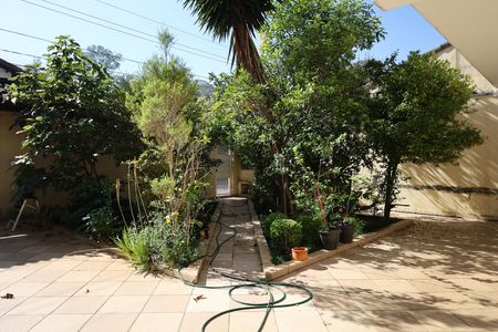 Casa à venda com 600m², 5 quartos e 7 vagasÁrea comum