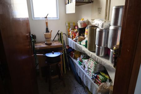 Casa à venda com 600m², 5 quartos e 7 vagasDespensa