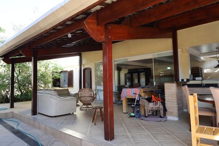Casa à venda com 600m², 5 quartos e 7 vagasÁrea comum