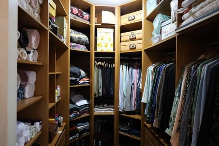 Casa à venda com 600m², 5 quartos e 7 vagasCloset da Suíte
