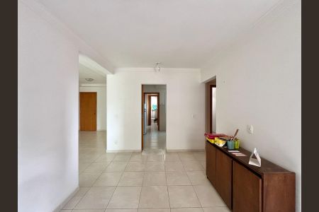 Apartamento à venda com 84m², 3 quartos e 2 vagas Apartamento à venda com 84m², 3 quartos e 2 vagasSala de Jantar