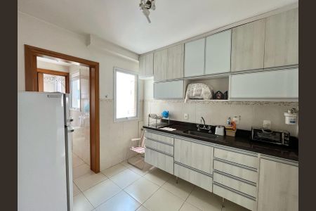 Apartamento à venda com 84m², 3 quartos e 2 vagas Apartamento à venda com 84m², 3 quartos e 2 vagasCozinha