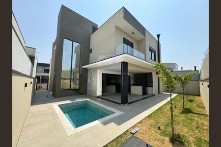 Casa de condomínio à venda com 241m², 3 quartos e 4 vagas