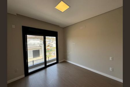 Casa de condomínio à venda com 222m², 3 quartos e 4 vagas