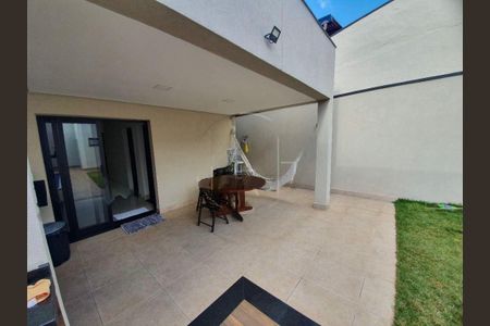 Casa à venda com 4 quartos, 375m² em Jardim Carlos Lourenço, Campinas
