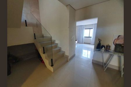 Casa à venda com 4 quartos, 375m² em Jardim Carlos Lourenço, Campinas