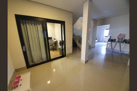 Casa à venda com 4 quartos, 375m² em Jardim Carlos Lourenço, Campinas