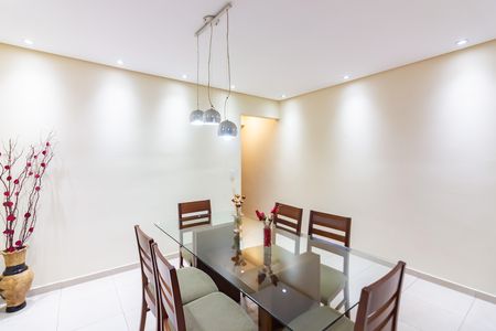 Sala de Jantar de casa à venda com 3 quartos, 240m² em Vila Lageado, Osasco