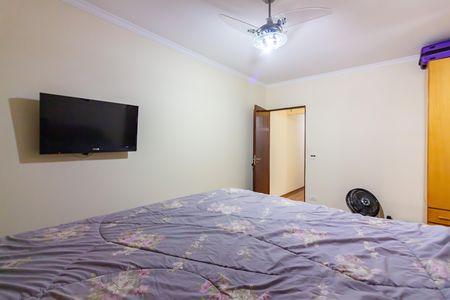 Casa à venda com 240m², 3 quartos e 3 vagas Casa à venda com 240m², 3 quartos e 3 vagasSuíte