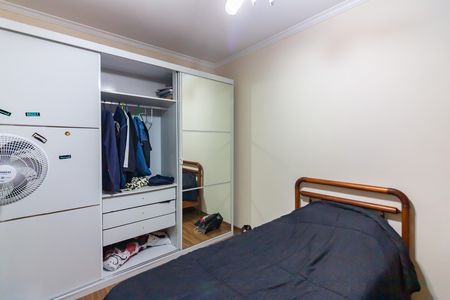 Casa à venda com 240m², 3 quartos e 3 vagas Casa à venda com 240m², 3 quartos e 3 vagasQuarto 2