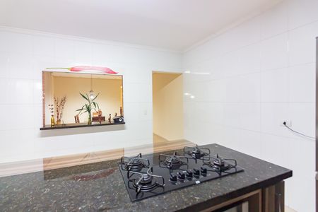 Casa à venda com 240m², 3 quartos e 3 vagas Casa à venda com 240m², 3 quartos e 3 vagasCozinha