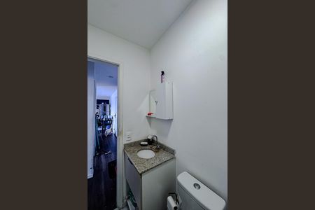 Apartamento à venda com 43m², 2 quartos e sem vaga Apartamento à venda com 43m², 2 quartos e sem vagaBanheiro