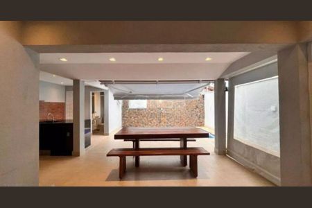Casa à venda com 3 quartos, 200m² em Jardim Ipaussurama, Campinas