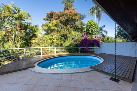 Casa de condomínio à venda com 576m², 3 quartos e 4 vagas Casa de condomínio à venda com 576m², 3 quartos e 4 vagasFoto 08