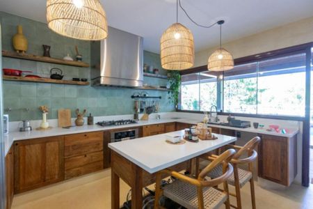 Casa de condomínio à venda com 576m², 3 quartos e 4 vagas Casa de condomínio à venda com 576m², 3 quartos e 4 vagasFoto 22