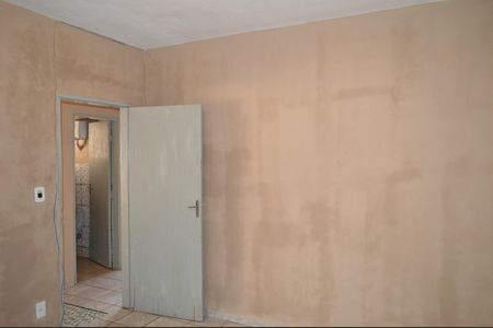 Casa para alugar com 120m², 2 quartos e 2 vagasQuarto 2