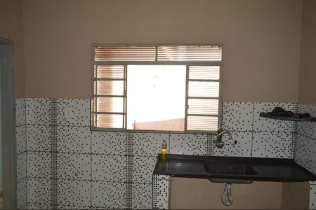 Casa para alugar com 120m², 2 quartos e 2 vagasCozinha