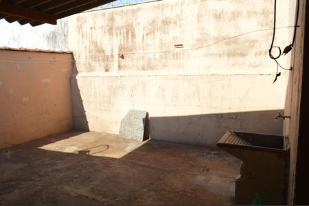 Casa para alugar com 120m², 2 quartos e 2 vagasÁrea de Serviço