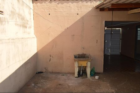 Casa para alugar com 120m², 2 quartos e 2 vagasÁrea de Serviço