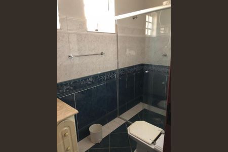 Casa à venda com 227m², 3 quartos e 2 vagas