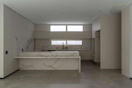 Casa de condomínio à venda com 602m², 5 quartos e 6 vagas