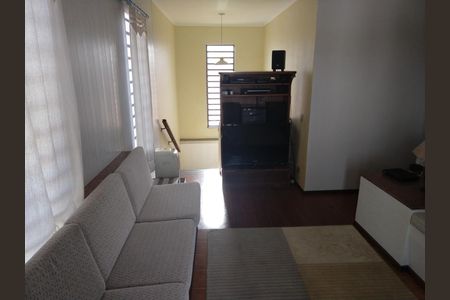 Casa à venda com 4 quartos, 293m² em Jardim Quarto Centenário, Campinas