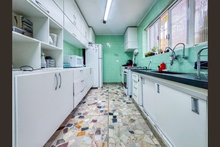 Foto 15 de casa à venda com 5 quartos, 180m² em Vila Mariana, São Paulo