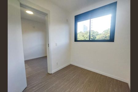 Quarto 1 de apartamento para alugar com 2 quartos, 38m² em Jardim São Luís, São Paulo