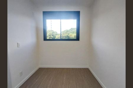 Quarto 1 de apartamento para alugar com 2 quartos, 38m² em Jardim São Luís, São Paulo
