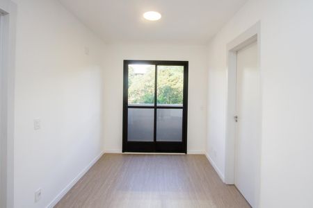 Apartamento para alugar com 2 quartos, 38m² em Jardim São Luís, São Paulo