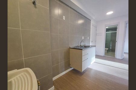 Apartamento para alugar com 38m², 2 quartos e sem vaga Apartamento para alugar com 38m², 2 quartos e sem vagaCozinha e Área de Serviço