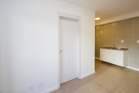 Apartamento para alugar com 38m², 2 quartos e sem vaga